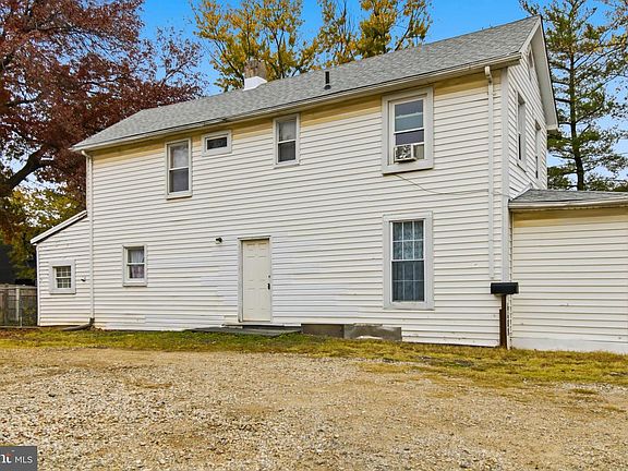 2nd image of 6408 Eastbourne Ave