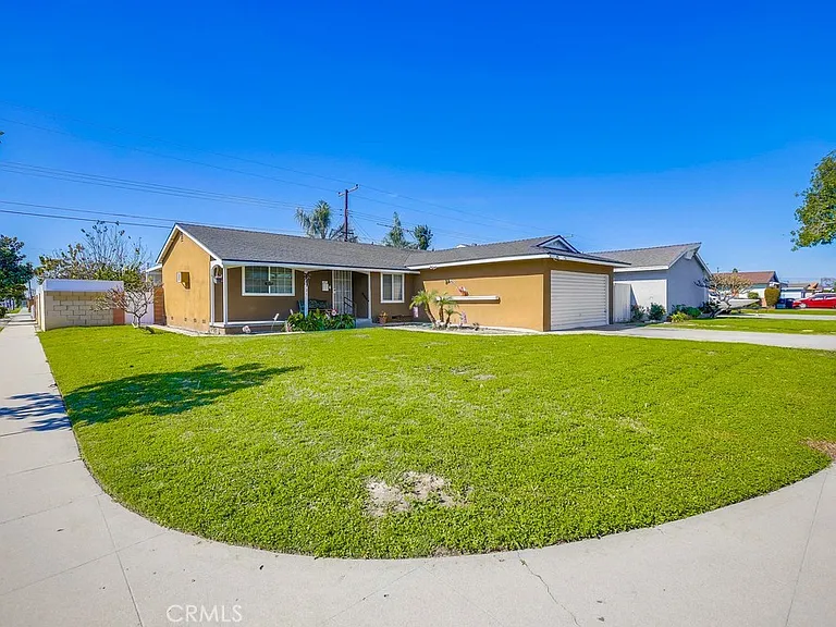 10321 Courtright Rd — Photo 4