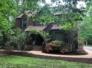 6819 Farmers Dr, Barhamsville, VA 23011