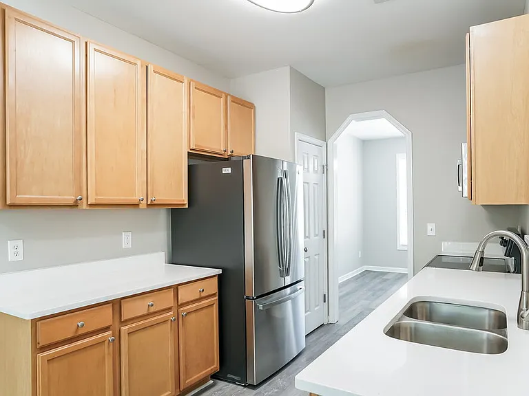 8137 Marshall Brae Dr — Photo 8