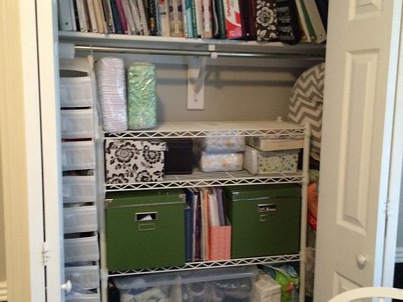 2nd Bedroom Closet