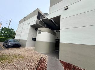 5 Olive Dr APT 13, Hialeah, FL 33010