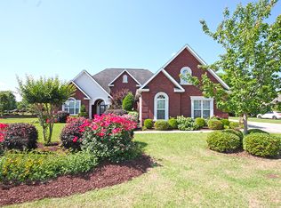 104 Bretwood Ct, Centerville, GA 31028