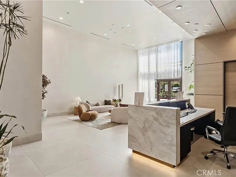 9 Macarthur Pl #N2002 — Photo 11