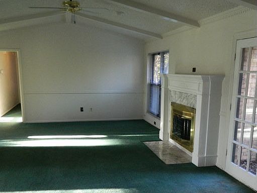 2nd image of 1107 Fairlawn Dr