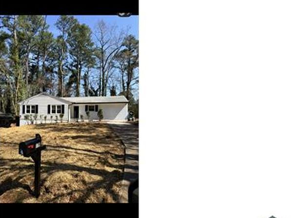 1790 Laurelwood Dr SW