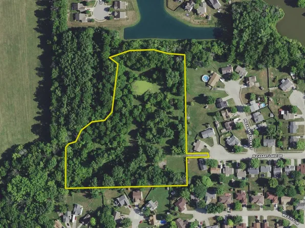 3306 Pleasant Lake Dr, Indianapolis, IN 46227