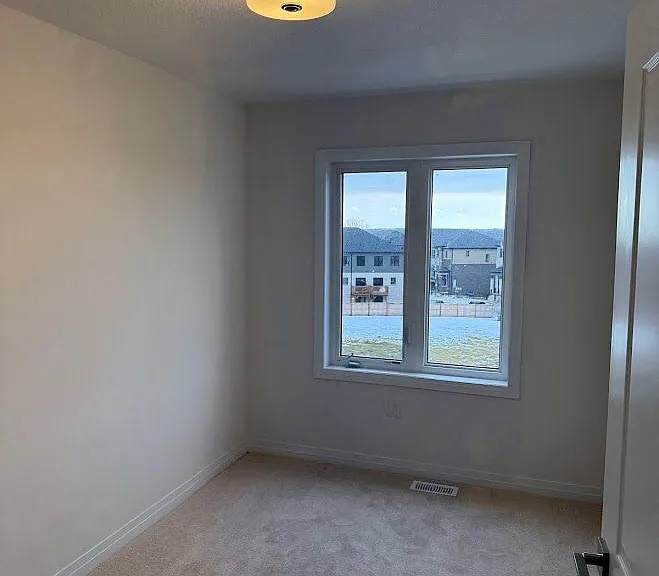 660 Colborne St W #152 — Photo 17