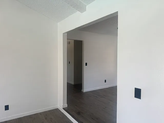 1602 Beverly Ave — Photo 8