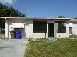 3840 NW 3rd Ter, Deerfield Beach, FL 33064