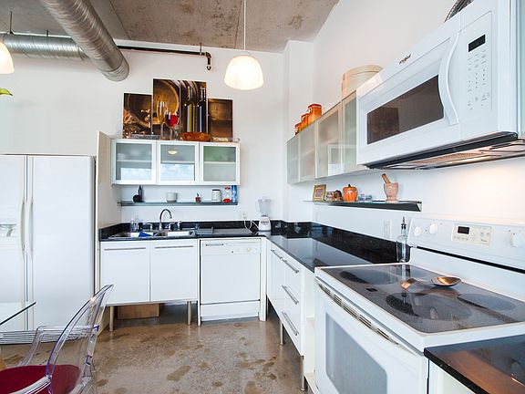 3rd image of 10 SW South River Dr APT 1810