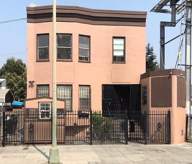 2nd image of 8724 International Blvd