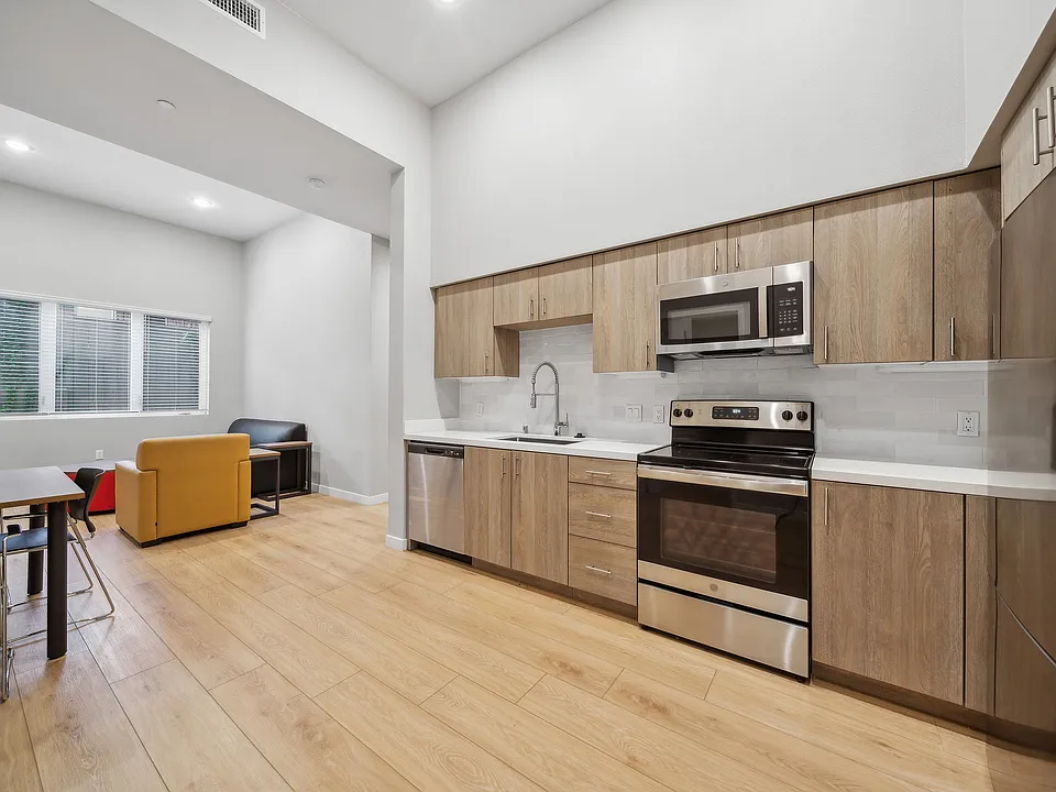Stateside Student Housing