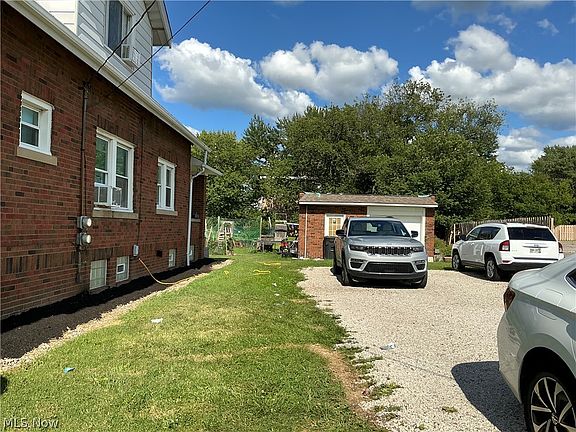 5th image of 12783 Pearl Rd