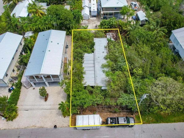 31119 Avenue I, Big Pine Key, FL 33043