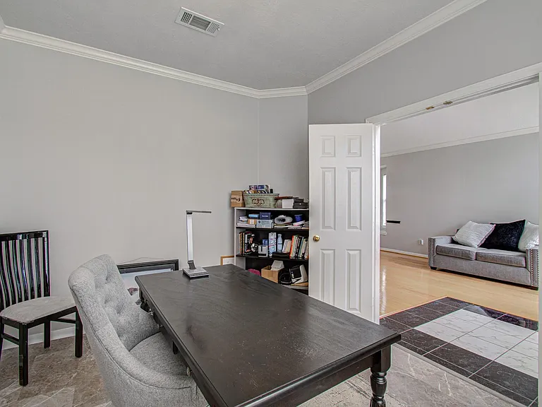 3043 W Hampton Dr — Photo 13