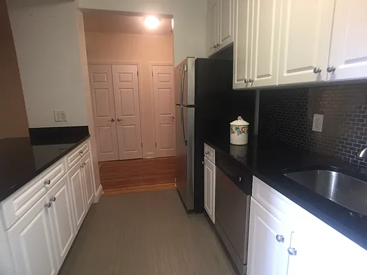 Rented by Sovereign Associates | media 14