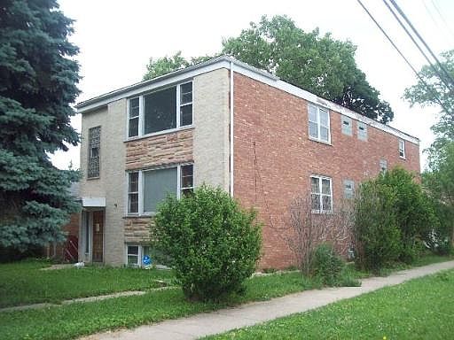 1st image of 8301 N Trumbull Ave