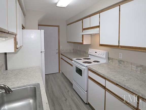 4th image of 4013 Plomondon St