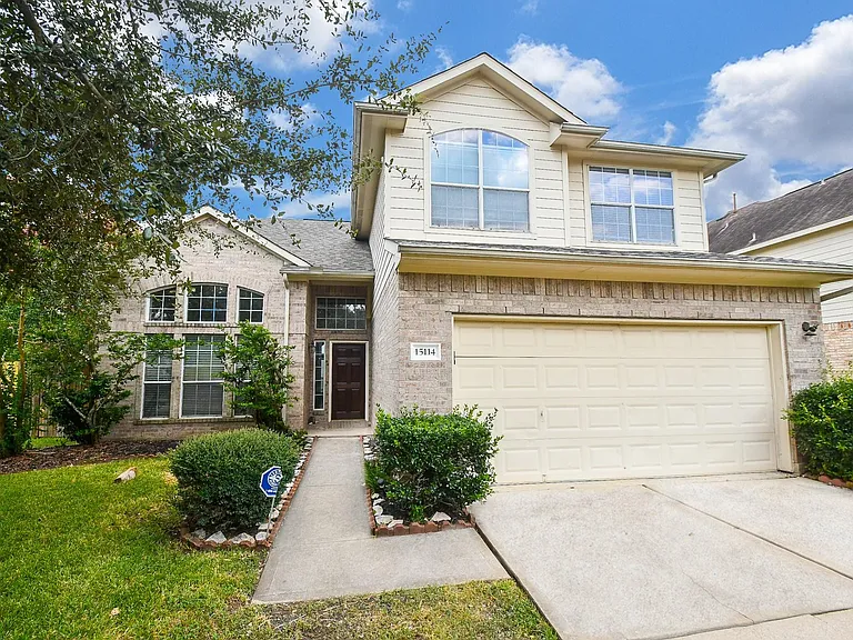 15114 Snow Hill Ct — Photo 2
