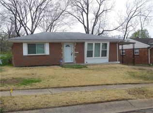 7836 Birchmont Dr, Saint Louis, MO 63130