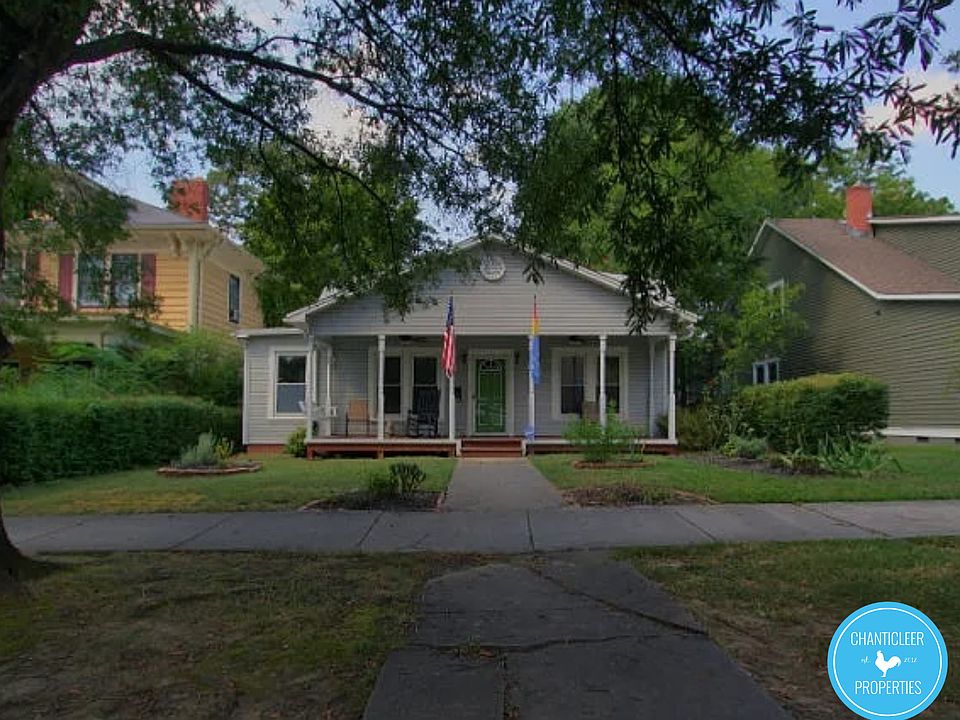 1st image of 918 Dacian Ave