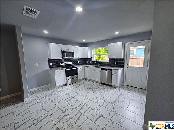 3rd image of 308 W Martindale St