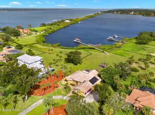 190 Stewart Dr, Merritt Island, FL 32952