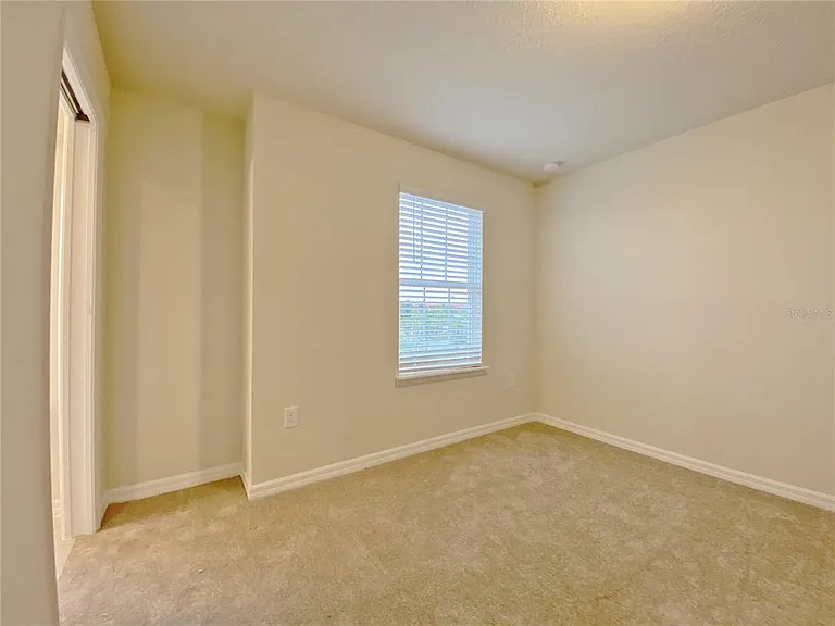 7360 Oakmoss Loop — Photo 11