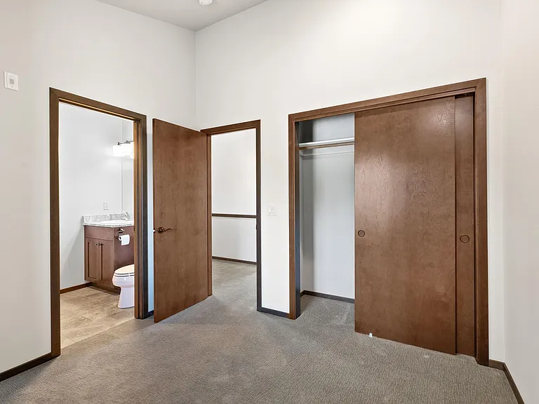 184 Madrona Way NE — Photo 11