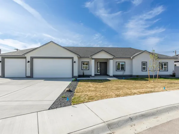 212 Bratton St, Prosser, WA 99350