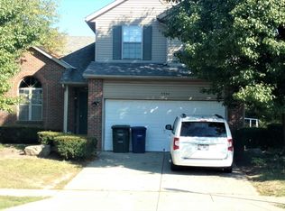 5554 Labrador Ln, Columbus, OH 43232