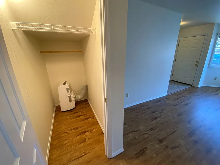 209 E 18th Ave #3 — Photo 12