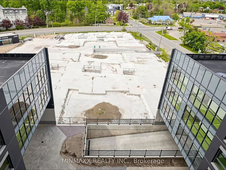 1333 Weber St E #710 — Photo 32