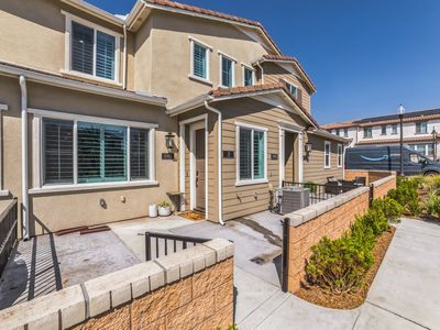 15901 Stresa Ln #2, Fontana, CA, 92336