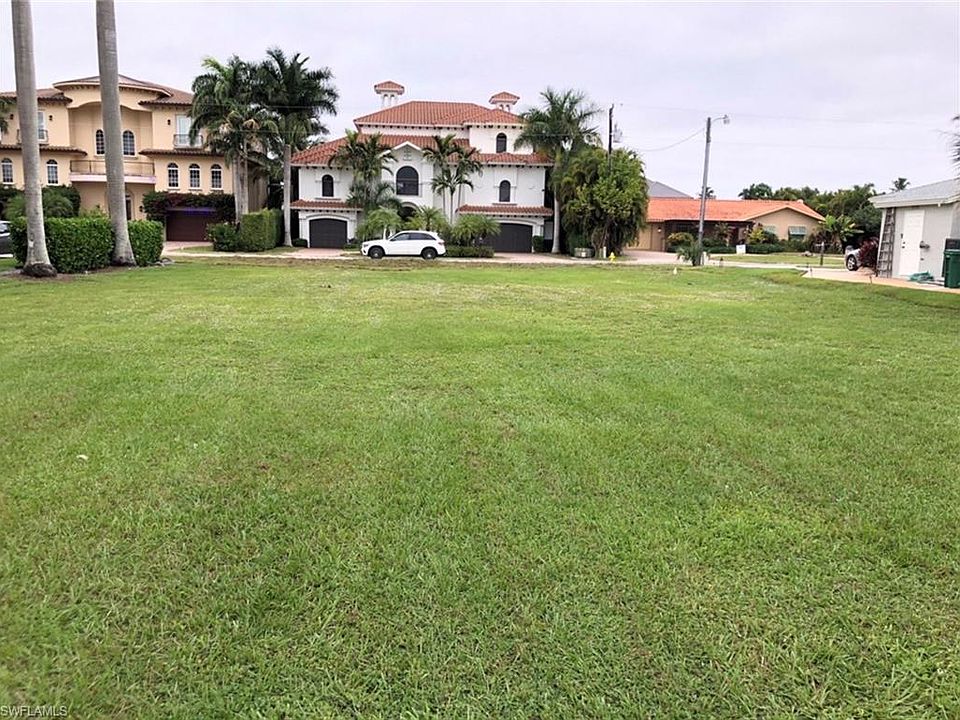 1st image of 406 Seabee Ave