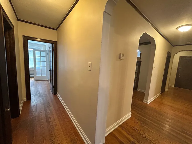 4515 Wolcott — Photo 6