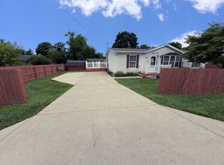 2630 Dwight Rd, Springfield, OH 45503