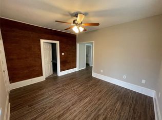 7012 Fm 1952 Rd, Wallis, TX 77485