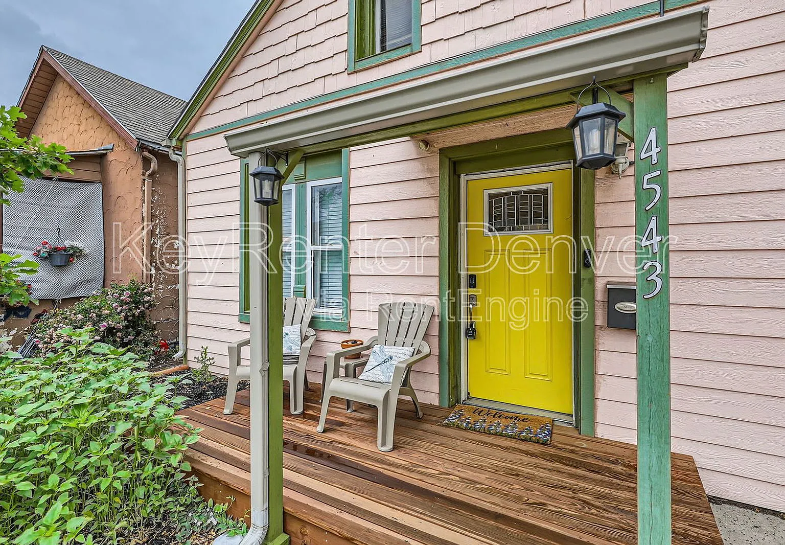 3 bed, 1.0 bath, 1143 sqft, $2,200 — Photo 3