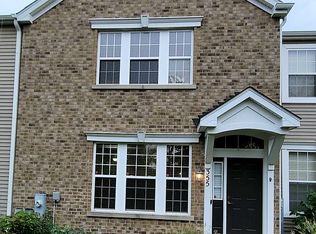 355 Springbrook Trl S, Oswego, IL 60543