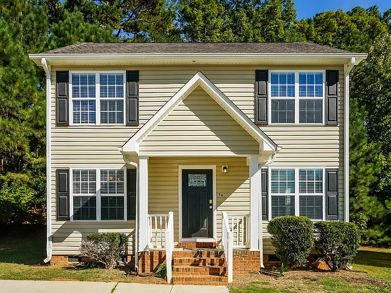 76 Nancy Ct — Photo 1