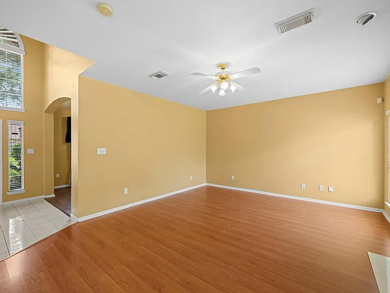 17107 Cradle Cove Ct — Photo 14