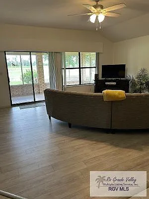 33 Shenandoah River Dr — Photo 6