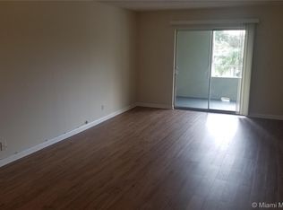 7700 NW 30th St APT 204, Hollywood, FL 33024