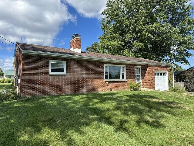 1st image of 60 Clare Rd