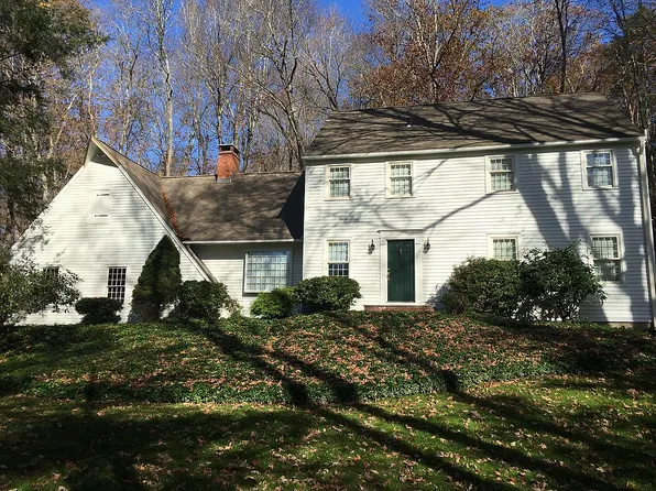 168 Concord Dr, Madison, CT 06443