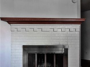 250 Phillips Dr, Hopewell, VA 23860