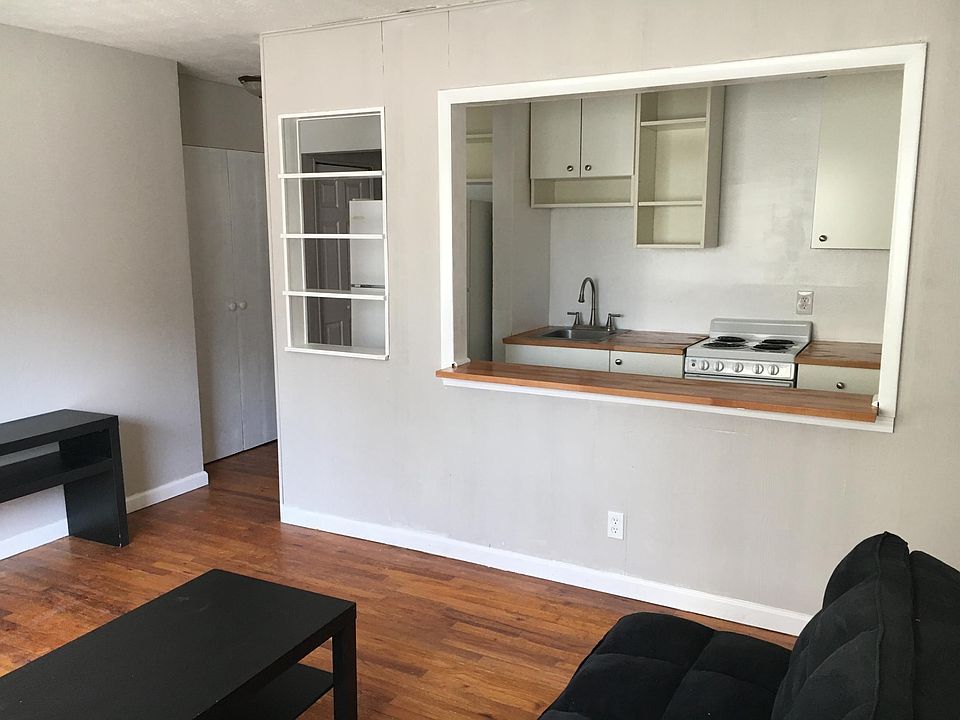 1st image of 2116 Kemper Ln #5