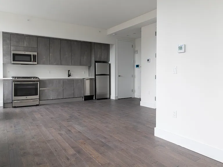 145 Madison Ave #21A — Photo 10